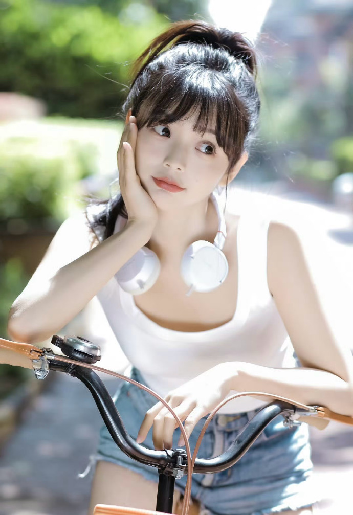 大奉打更人 封面